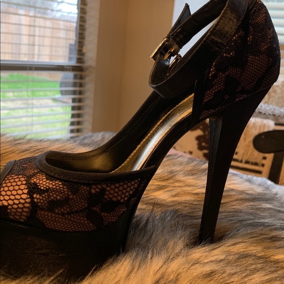 Chinese Laundry Stilettos Size 7 - Picture 6 of 7